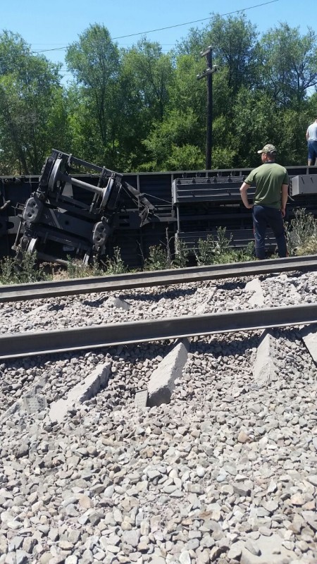Фото: авария в Казахстане Авария поезда в Казахстане: один человек погиб, трое травмированы